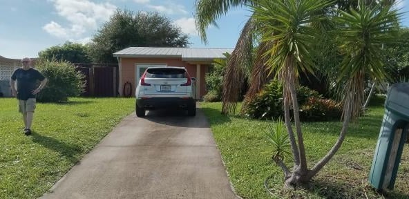 Waterfront CBS Opportunity – Vero Beach, FL, Homes for Sale, Florida, North Carolina Waterfront CBS Opportunity – Vero Beach, FL, Homes for Sale, Florida, North Carolina