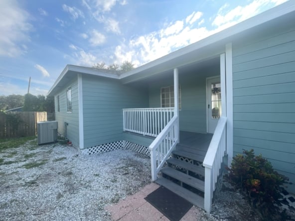 Super Clean Flip in Tarpon Springs — Great Bones, Prime Location!, Homes for Sale, Florida, North Carolina