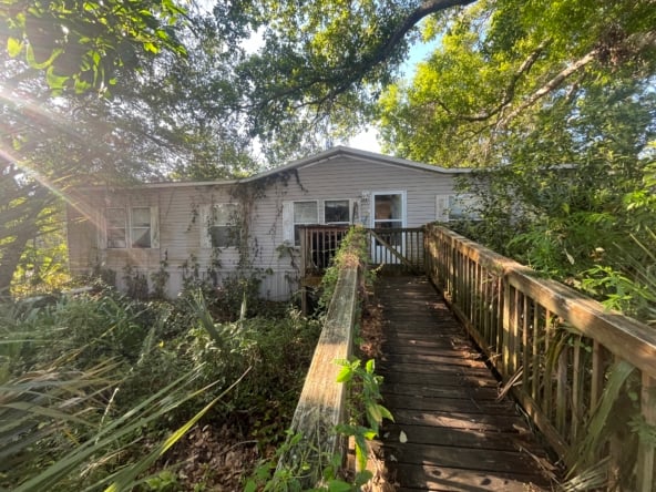 🏠 2006 Built 3/2 MH on 0.74 Acres in Hillsborough Co, Homes for Sale, Florida, North Carolina